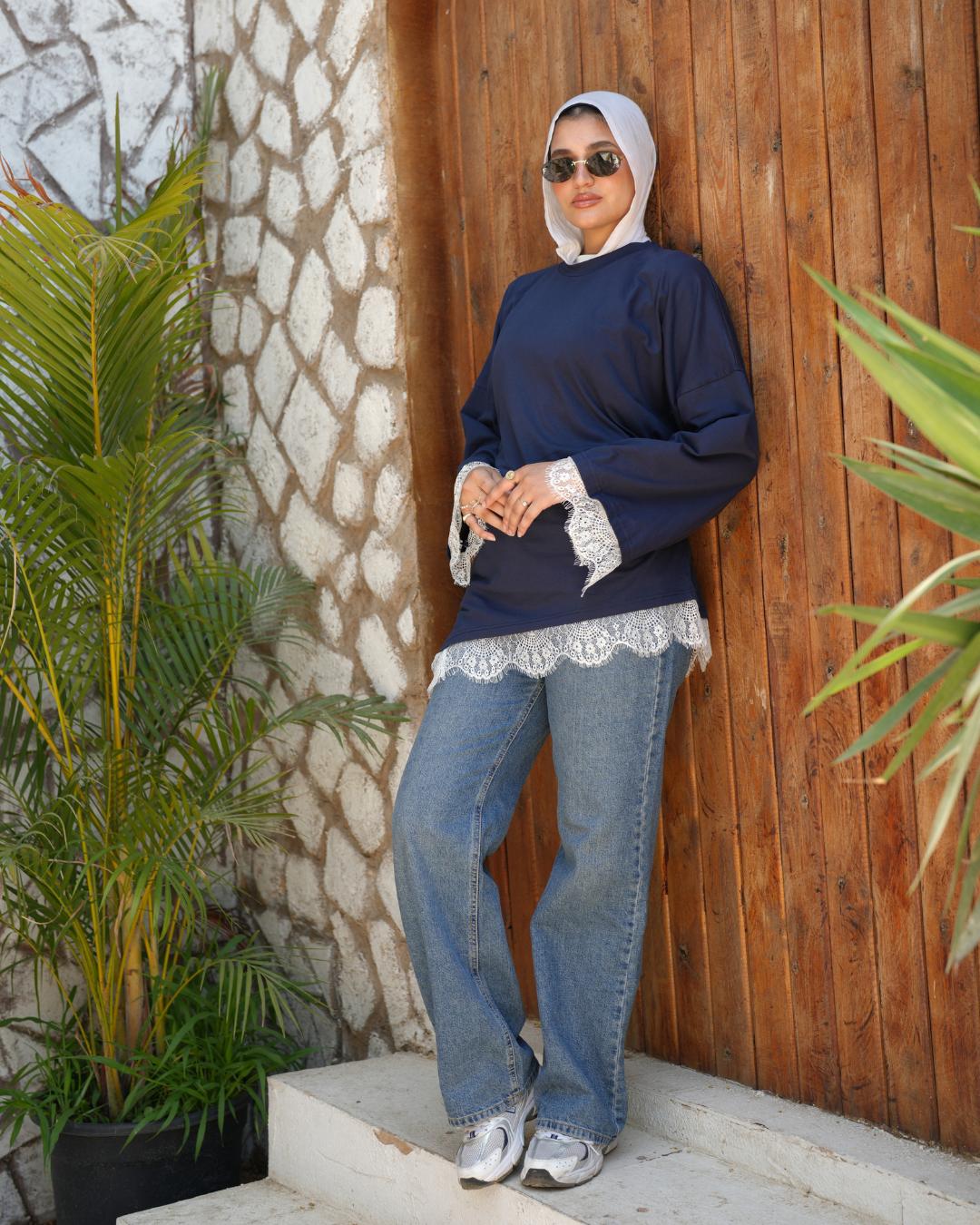 Lace T-Shirt Navy