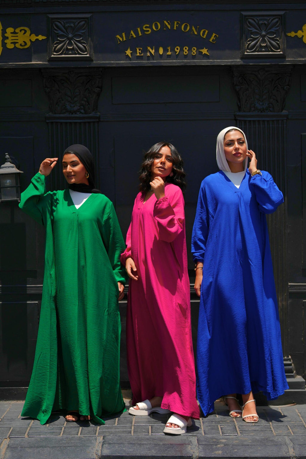 Linen VeeBreeze Dress image 4