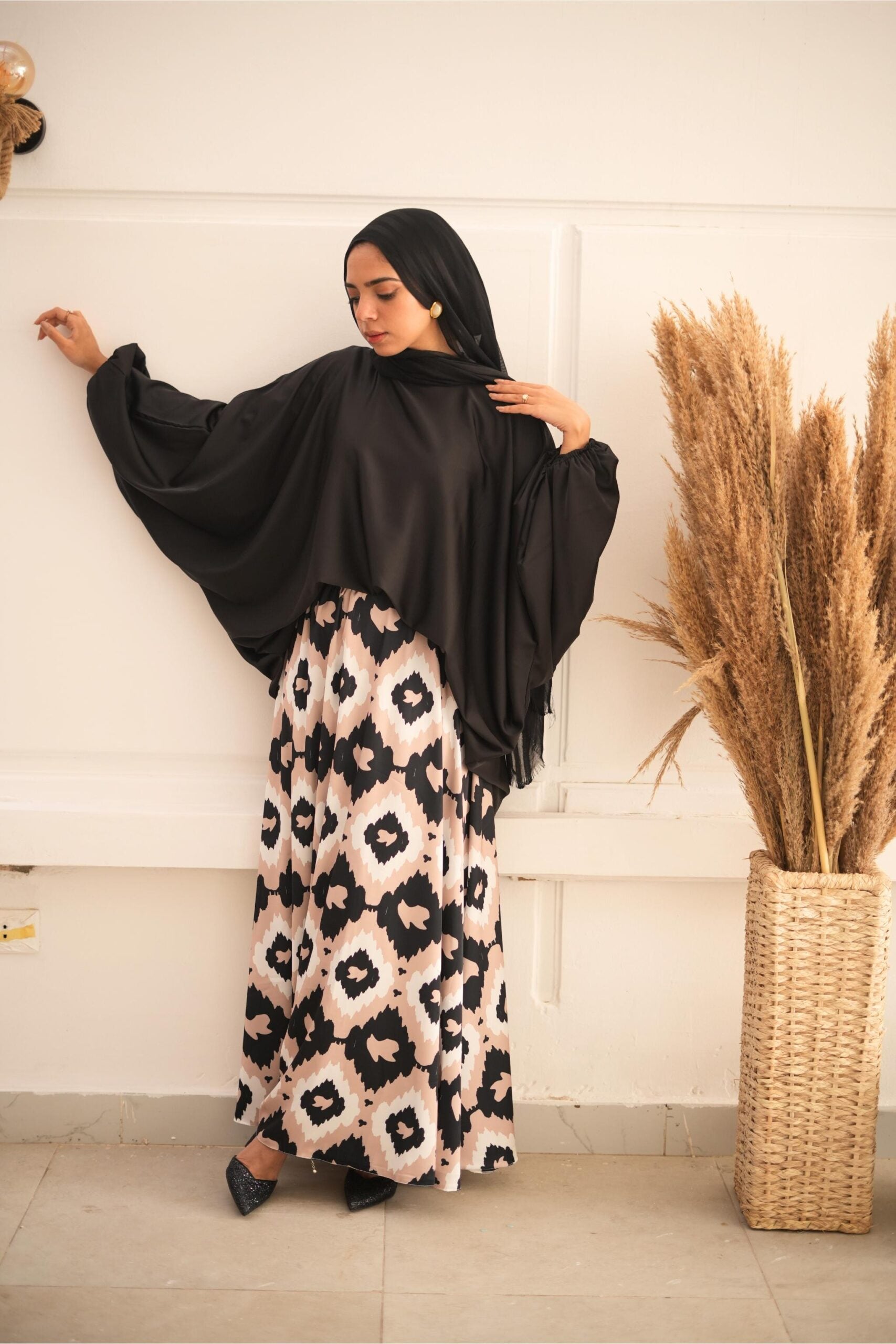 Flora Silk Skirt - Champagne&amp; Black image